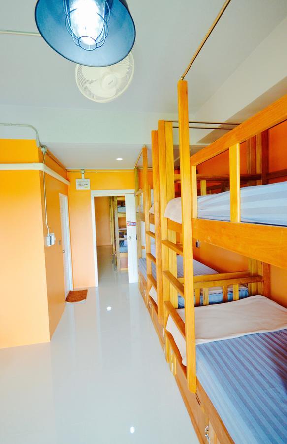 Nomad Hostel Krabi Luaran gambar