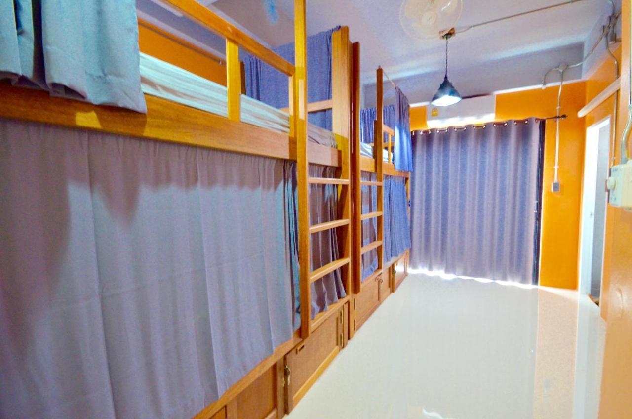 Nomad Hostel Krabi Luaran gambar